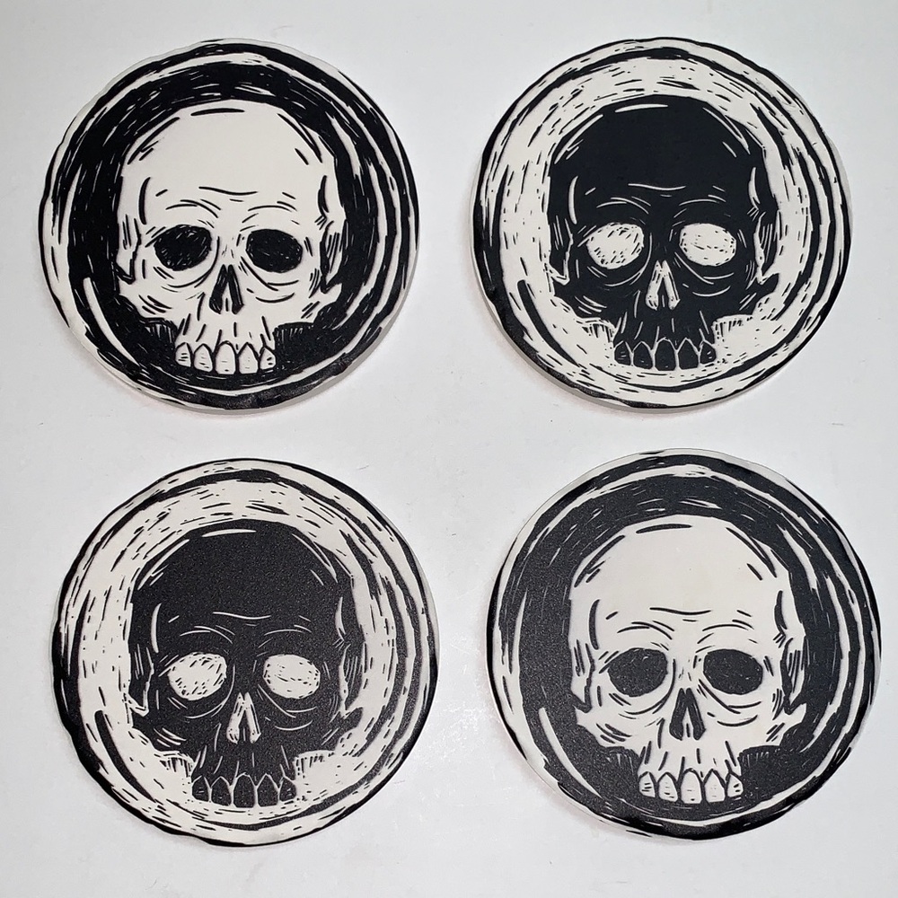 Skull Design Coasters - Black and White